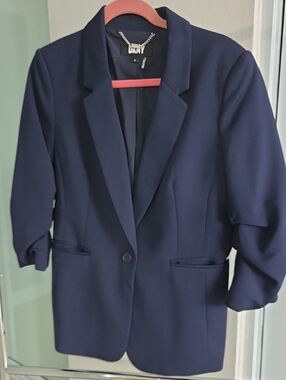 DKNY Navy Single-Button Notch Lapel Blazer